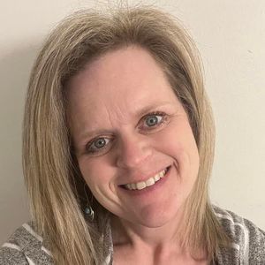 Meet your Posher, Beth